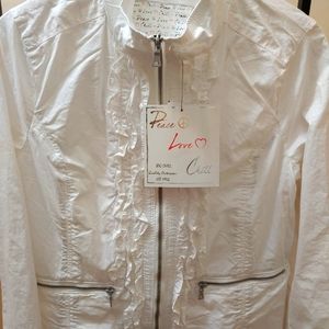 JACKET BIG CHILL WHITE SZ MED. NWT. ADORABLE.